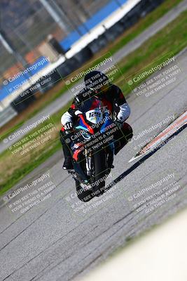 media/Jan-21-2023-Fastrack Riders (Sat) [[fcf3f88a30]]/Level 2/Session 4 Turn 6-Mountian Shot/